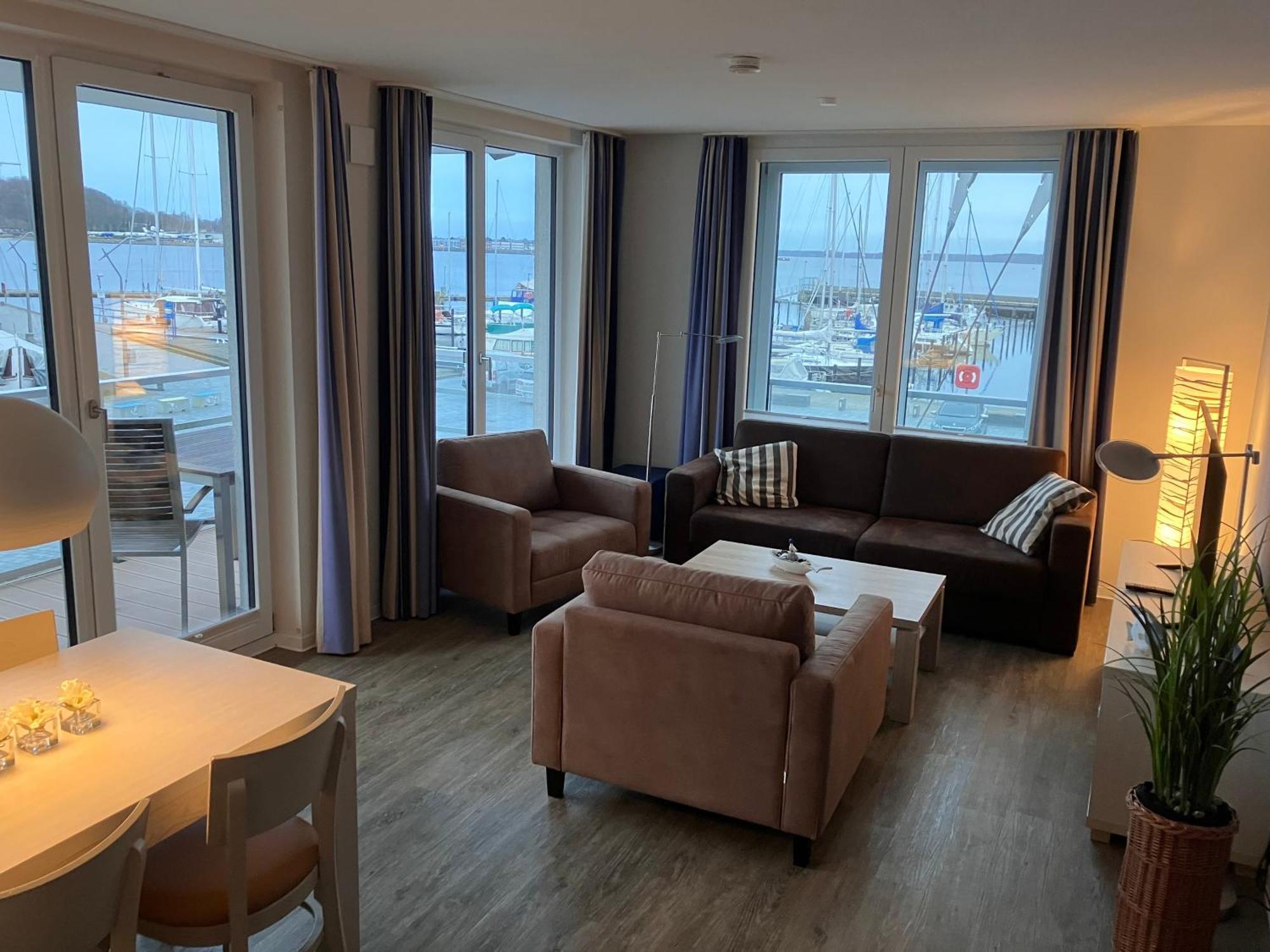 Apartment 10 - "Borbyblick" - Blickrichtung Hafen Und Offene See Eckernförde Esterno foto
